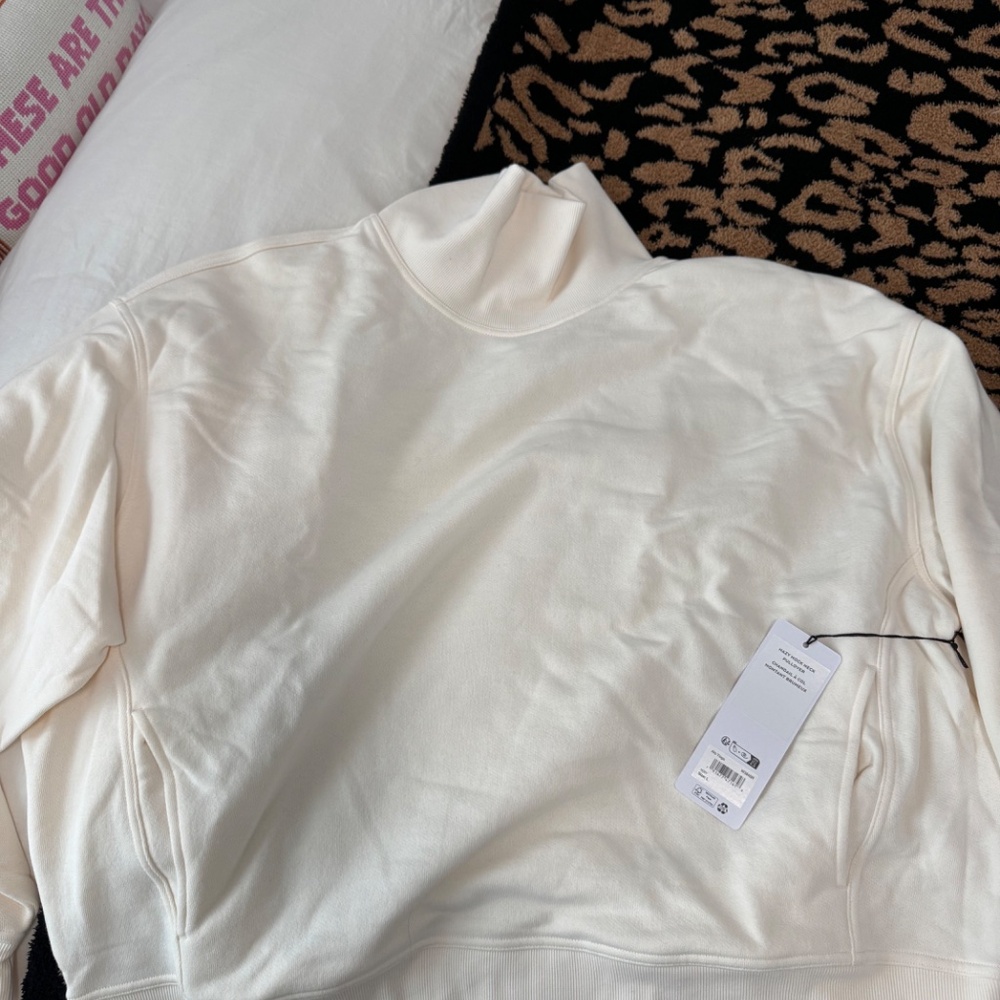 ALO Hazy Mock Neck Pullover - NWT - Picture 7 of 7